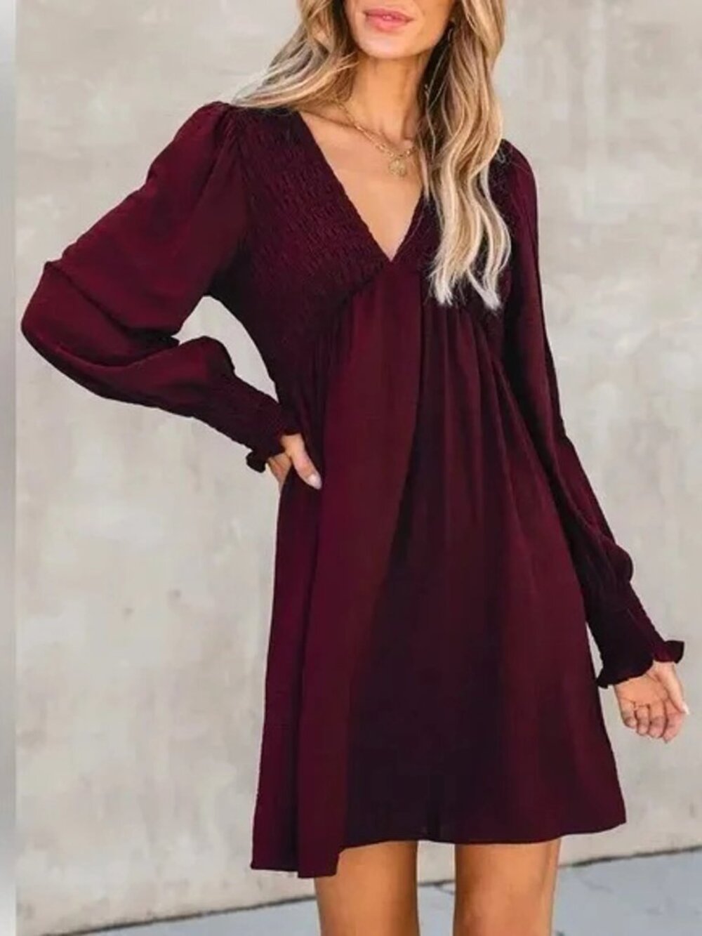 Cupshe Maroon Smocked V Neck Mini Dress Long Sleeve Size Large